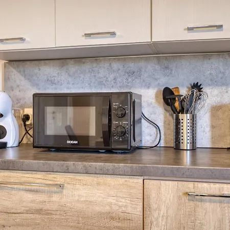 公寓 Modern & Cosy 2 Bedroom With Balcony Bsai1-1 *